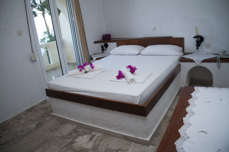 Achlia Hotel מראה חיצוני תמונה