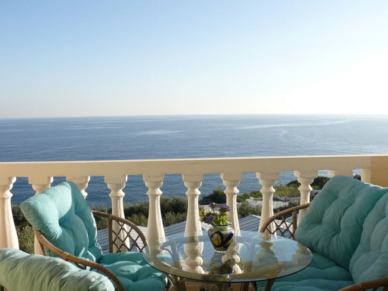 Achlia Hotel מראה חיצוני תמונה